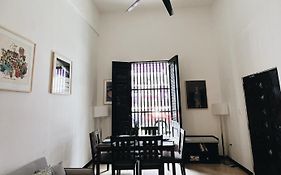 3-Br In The Heart Of The Historical City